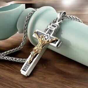 Catholic Holy Jesus Christ on INRI Cross Crucifix Pendant Necklace 22+2 Chain